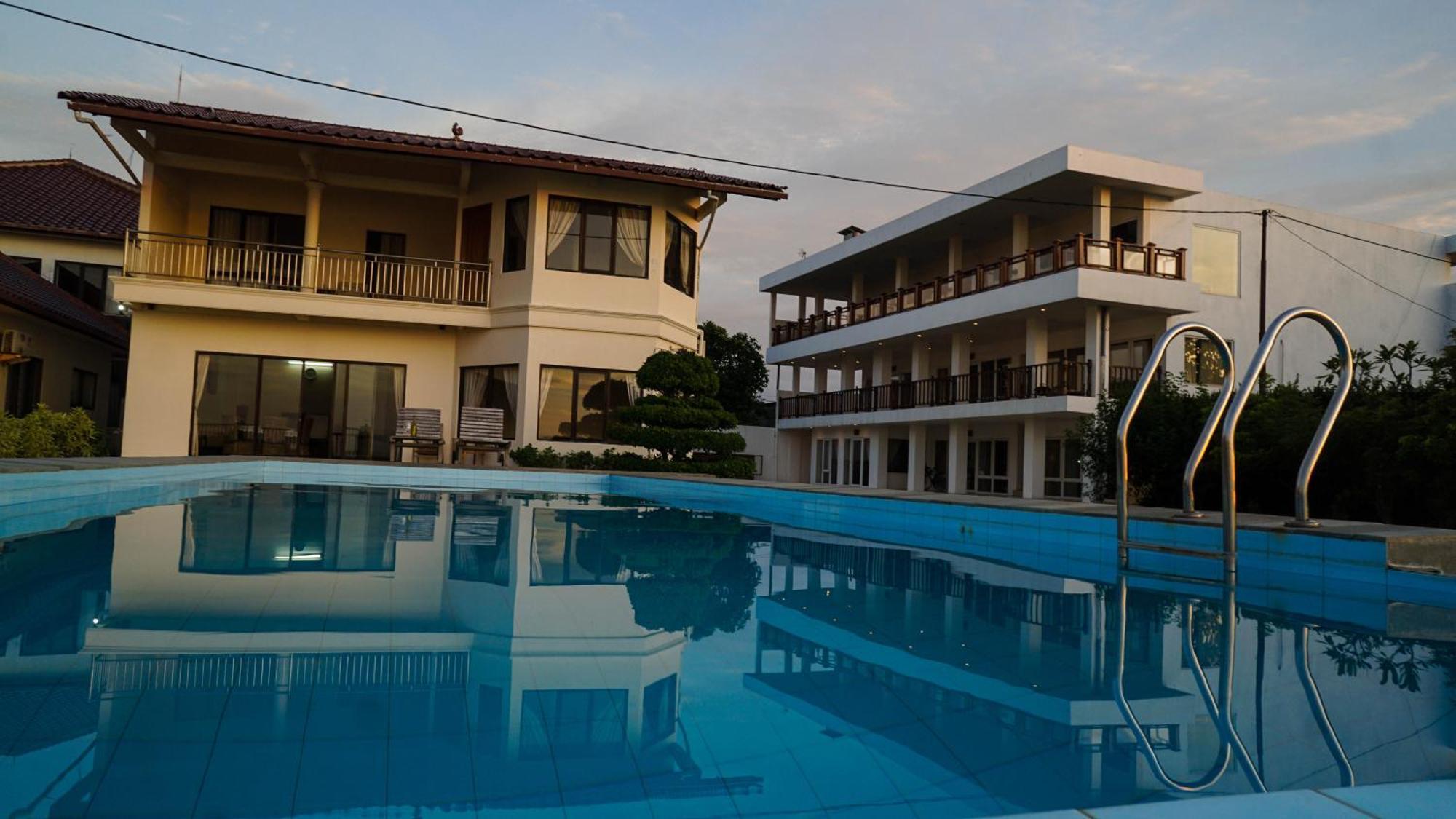 Seaview Aparthotel